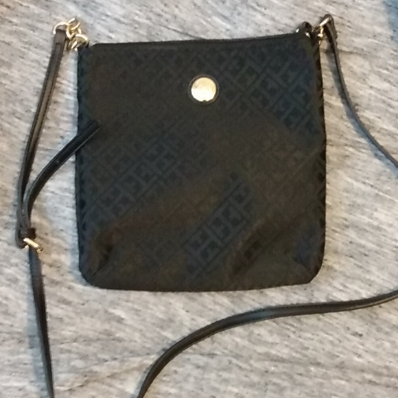 Tommy Hilfiger purse - Picture 2 of 2